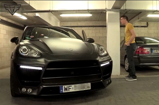 Without Cristiano Ronaldo, Juventus still has a huge car collection that makes many people dazzle - Photo 2.