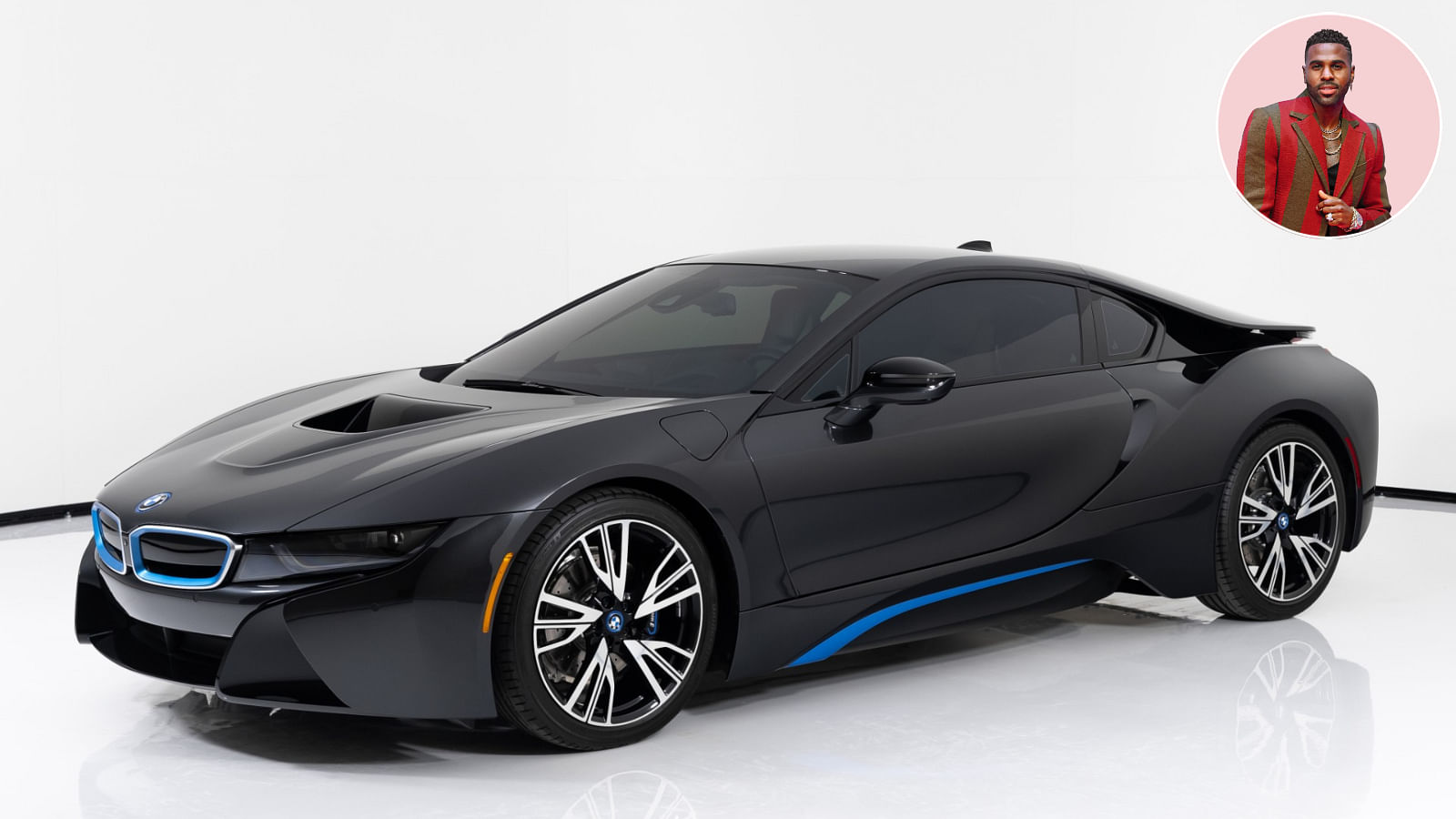 5. 2015 BMW i8