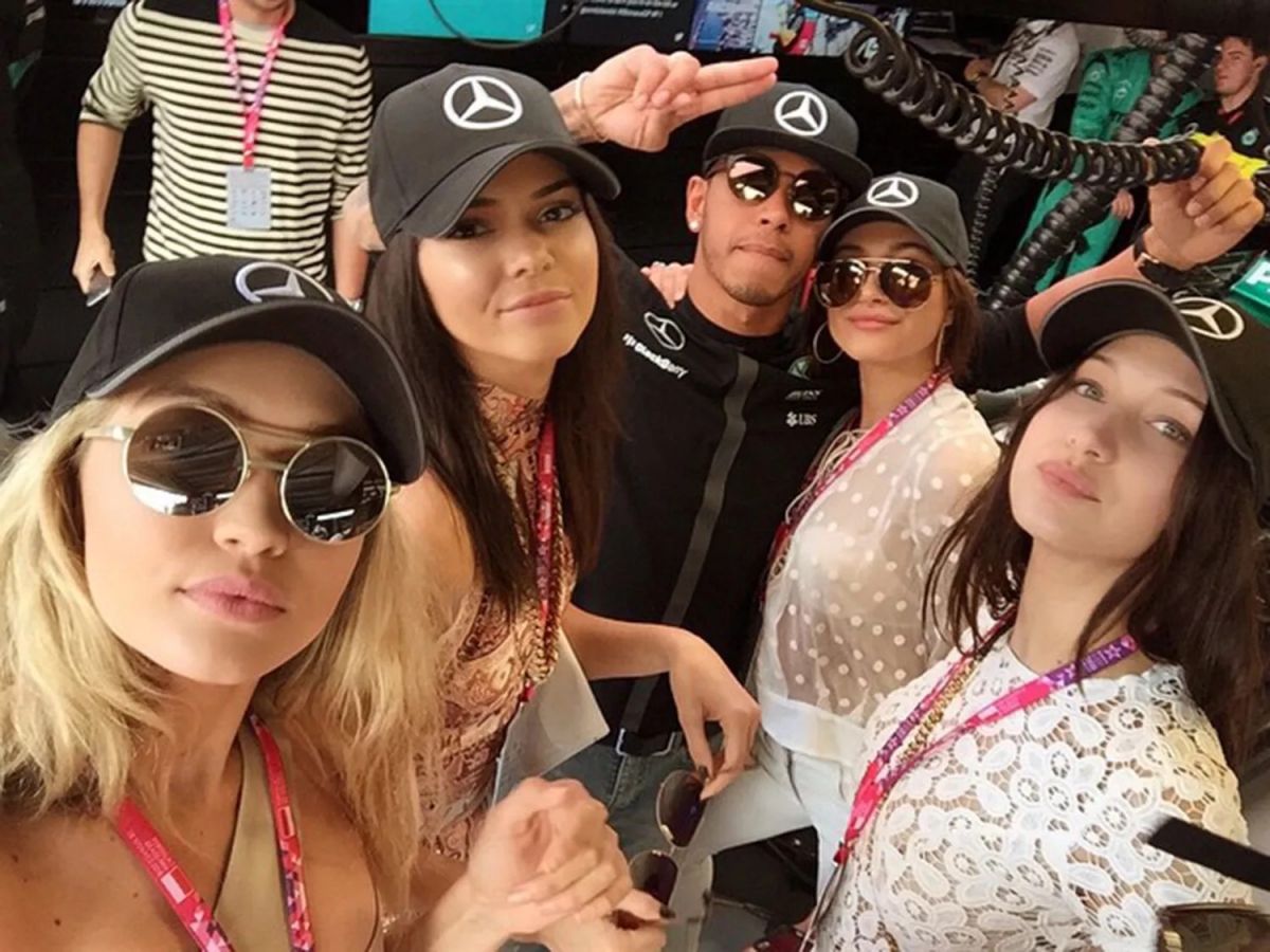 list of F1 driver's long-lasting girls with the oldest Lewis Hamilton image 6