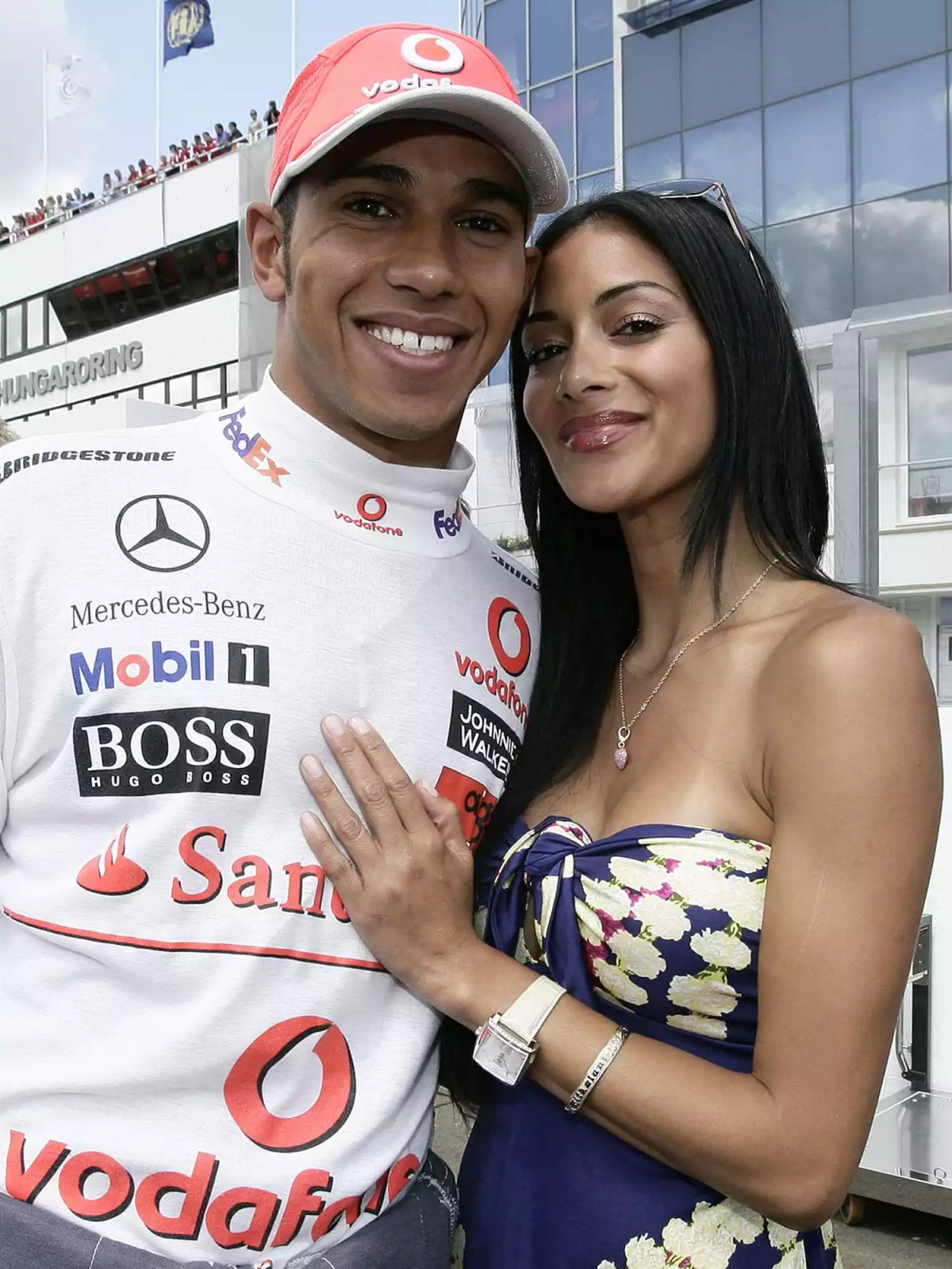 list of F1 driver's long-lasting girls with the most famous Lewis Hamilton image 4